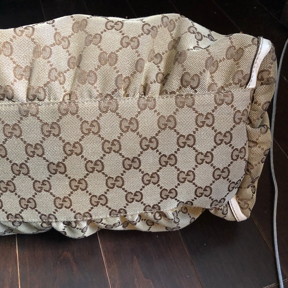 AUTHENTIC Gucci Hobo bag - Picture 8 of 8